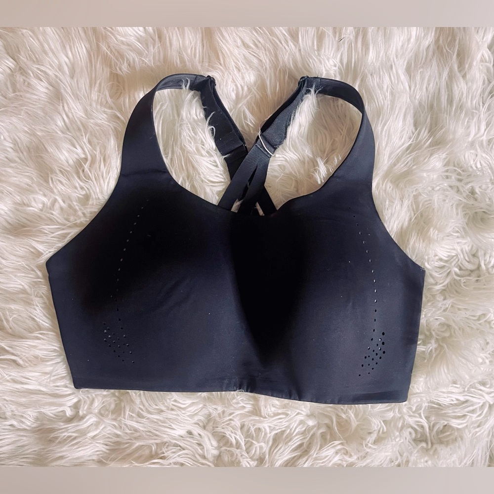 Lululemon AirSupport Bra High Support in black — 38DD online only — NWOT